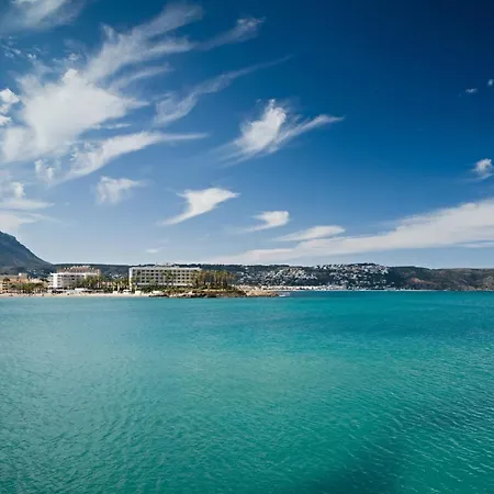 Javea Daire *