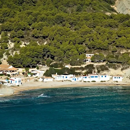 Javea Daire *